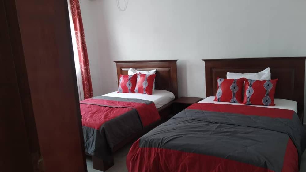Residence Romiace Kribi Kültér fotó